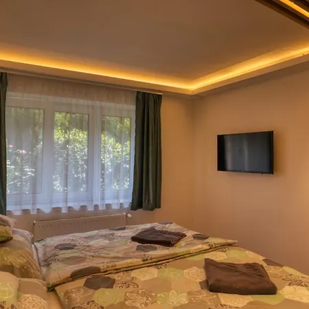 Matraforrest Apartment *